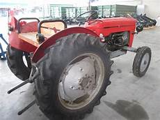 MF25 Traktor