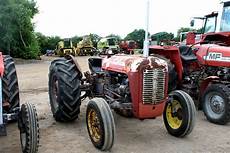 MF35X Tractor